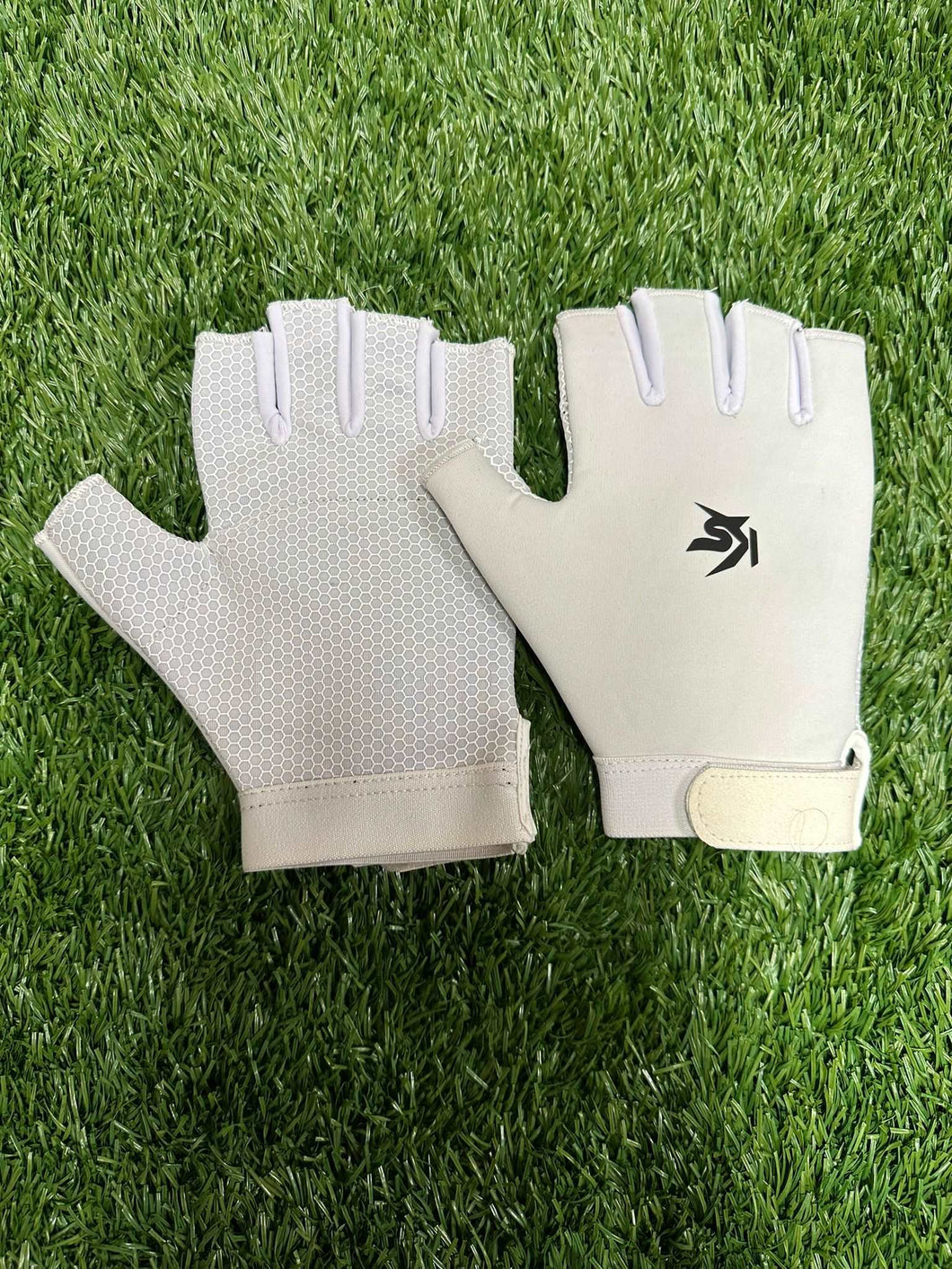 Kinetic Sports Fielding Gloves